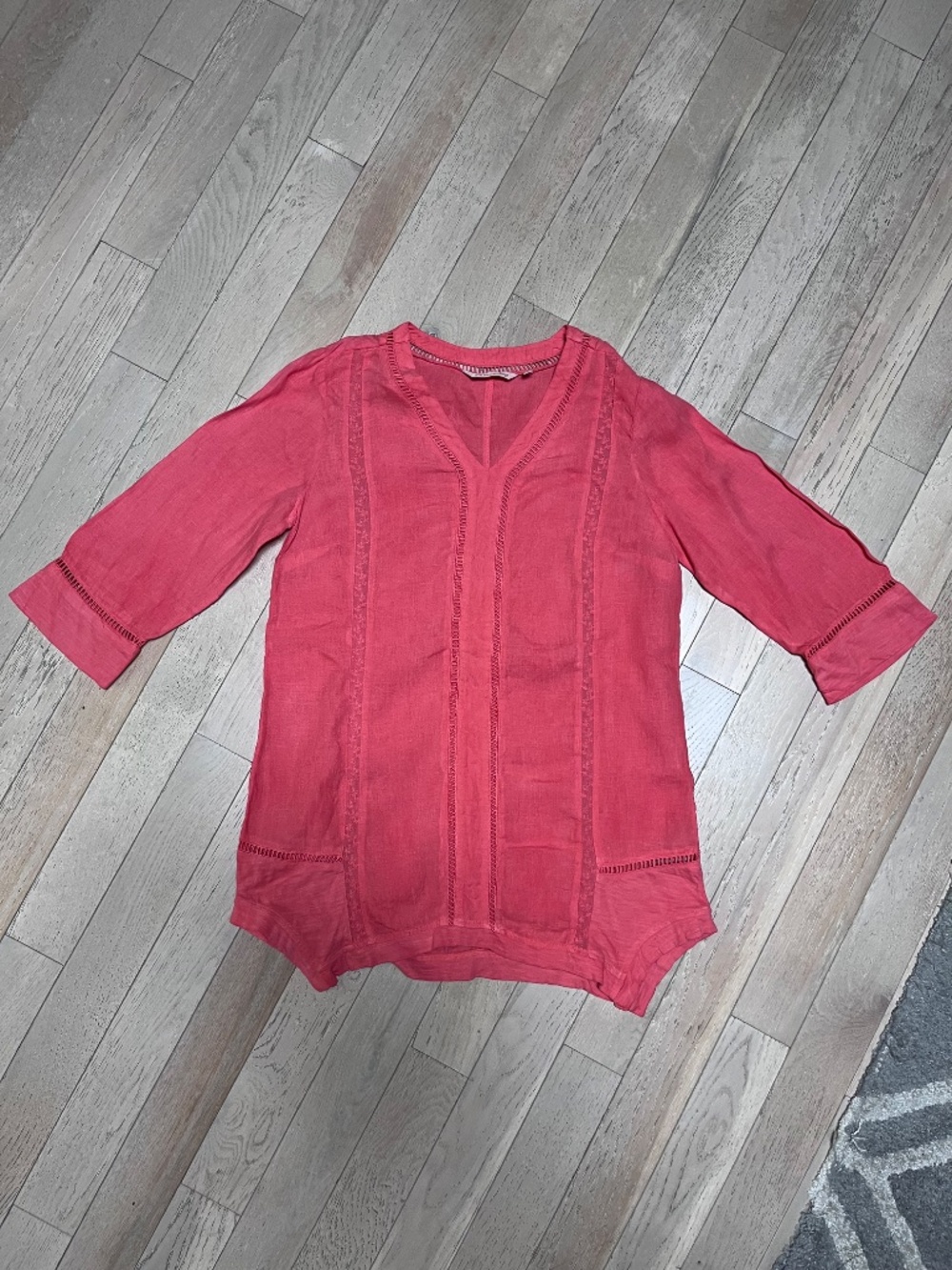 Soft Surroundings Leonie 100% Linen Tunic Top Crochet Asymmetric Detailed - Sz S